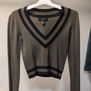 Army Green Cropped V-Neck Sweater